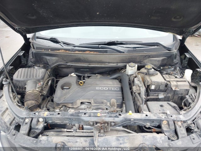 2GNAXSEV6J6280233 Chevrolet Equinox