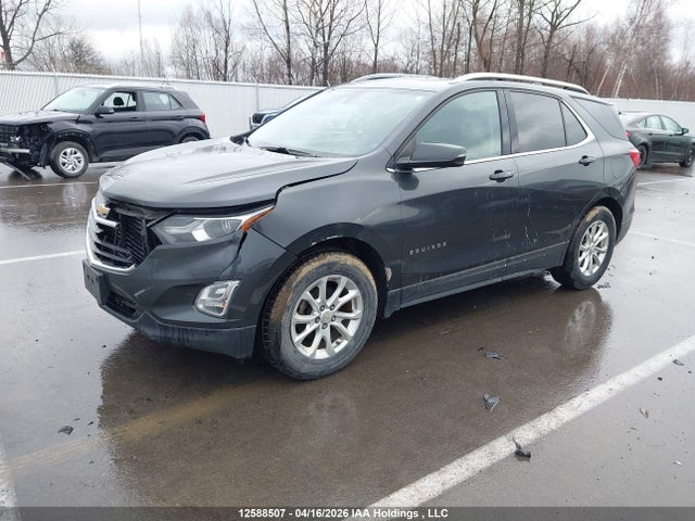2GNAXSEV6J6280233 Chevrolet Equinox