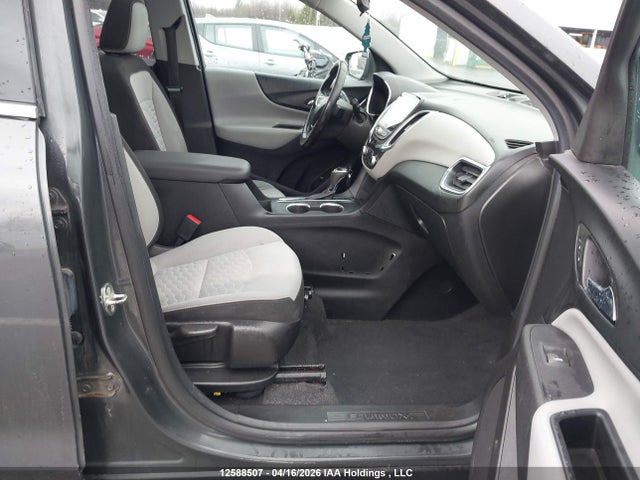 2GNAXSEV6J6280233 Chevrolet Equinox