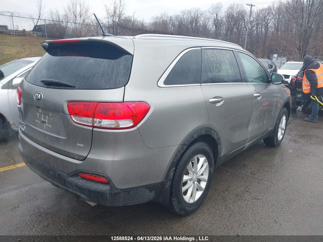 5XYPGDA3XJG389963 KIA Sorento 2.4l Lx