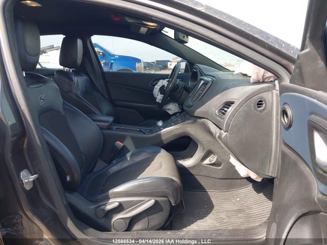 Продажа на аукционе авто 2015 Chrysler 200, vin: 1C3CCCBG0FN636692, номер лота: 12588534
