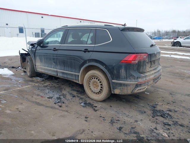 12549419 :رقم المزاد ، 3VV4B7AX9PM057127 vin ، 2023 Volkswagen Tiguan Highline R-line مزاد بيع
