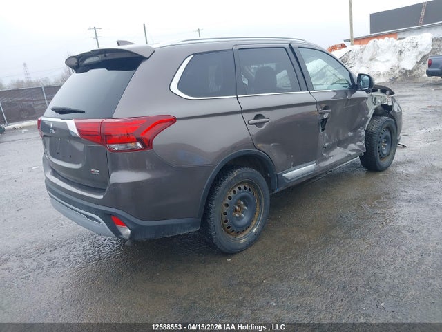 12588553 :رقم المزاد ، JA4AZ2A36LZ604256 vin ، 2020 Mitsubishi Outlander Es/ex/ex-l مزاد بيع