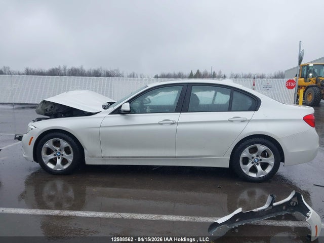 Продажа на аукционе авто 2017 Bmw 330i Xdrive, vin: WBA8D9C50HK677579, номер лота: 12588562