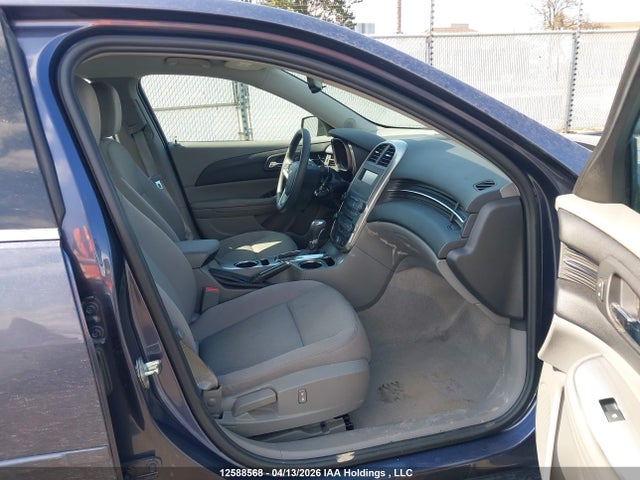2015 Chevrolet Malibu Ls მანქანა იყიდება აუქციონზე, vin: 1G11B5SL7FF165013, აუქციონის ნომერი: 12588568