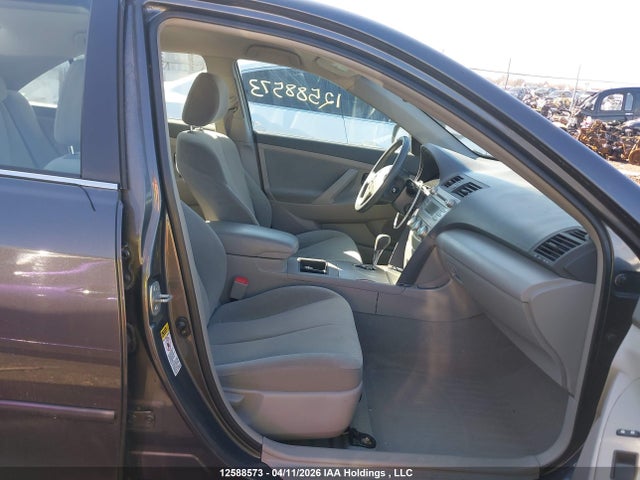 2009 Toyota Camry Se/le/xle მანქანა იყიდება აუქციონზე, vin: 4T1BK46K99U585004, აუქციონის ნომერი: 12588573