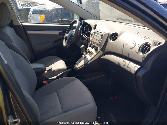 12588599 :رقم المزاد ، 2T1KU4EE6AC480366 vin ، 2010 Toyota Corolla Matrix مزاد بيع