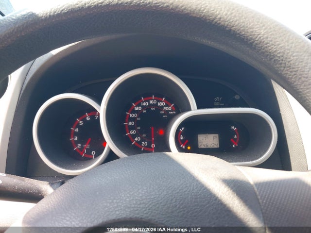 12588599 :رقم المزاد ، 2T1KU4EE6AC480366 vin ، 2010 Toyota Corolla Matrix مزاد بيع