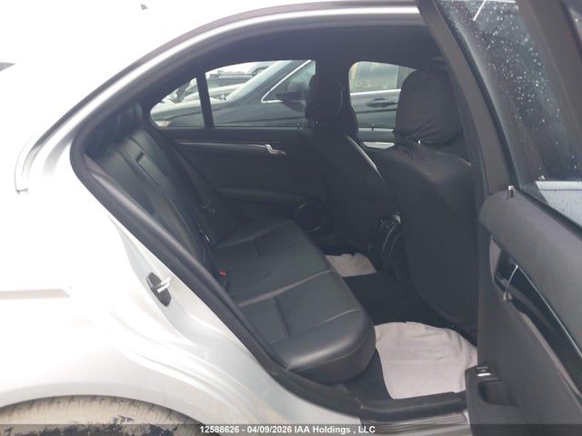 12588626 :رقم المزاد ، WDDGF52X78F139934 vin ، 2008 Mercedes-benz C 230 مزاد بيع