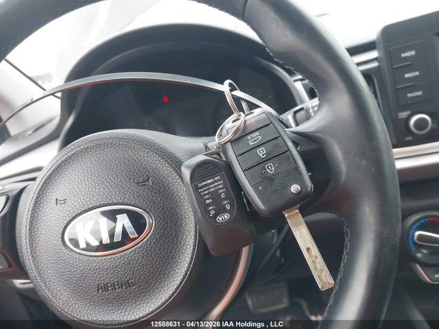 3KPA24AD1LE327980 KIA Rio Ex/lx+