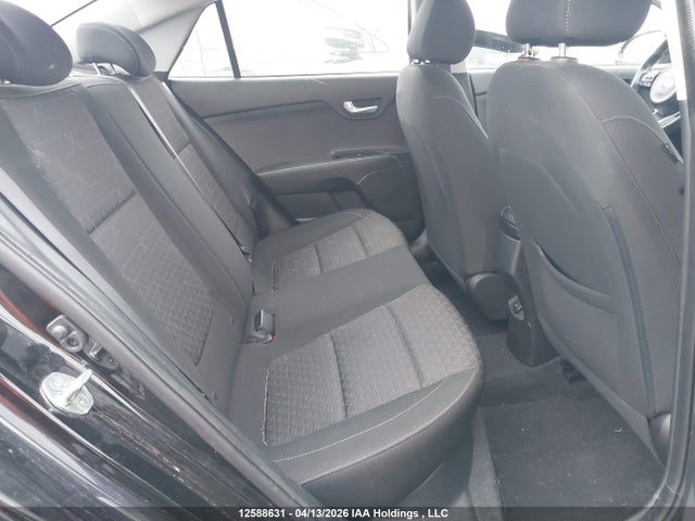 3KPA24AD1LE327980 KIA Rio Ex/lx+