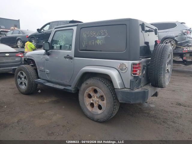 1C4AJWBG1GL117190 Jeep Wrangler Sahara