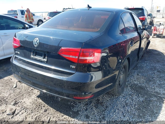 3VWD07AJXFM254805 Volkswagen Jetta 1.8 Tsi Comfortline/1.8 Tsi Trendline+