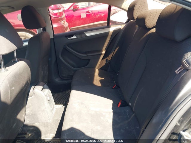 3VWD07AJXFM254805 Volkswagen Jetta 1.8 Tsi Comfortline/1.8 Tsi Trendline+