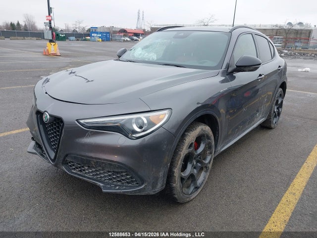 12588653 :رقم المزاد ، ZASPAKBN6P7D63587 vin ، 2023 Alfa Romeo Stelvio Ti Veloce Awd مزاد بيع