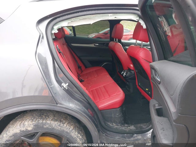 ZASPAKBN6P7D63587 Alfa Romeo Stelvio Ti Veloce Awd