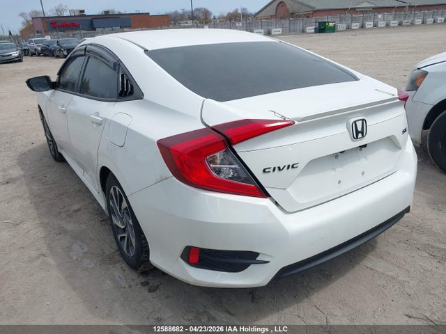 Aukcja sprzedaży 2018 Honda Civic, vin: 2HGFC2F63JH009749, numer aukcji: 12588682