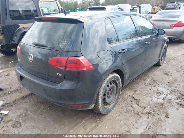 3VW217AU3FM099710 Volkswagen Golf