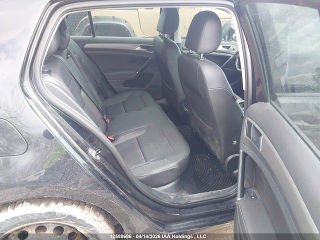 3VW217AU3FM099710 Volkswagen Golf