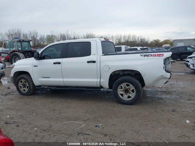 2018 Toyota Tundra Sr5 Plus 5.7l V8 მანქანა იყიდება აუქციონზე, vin: 5TFDY5F17JX766677, აუქციონის ნომერი: 12588696