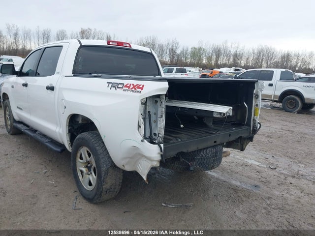 2018 Toyota Tundra Sr5 Plus 5.7l V8 მანქანა იყიდება აუქციონზე, vin: 5TFDY5F17JX766677, აუქციონის ნომერი: 12588696