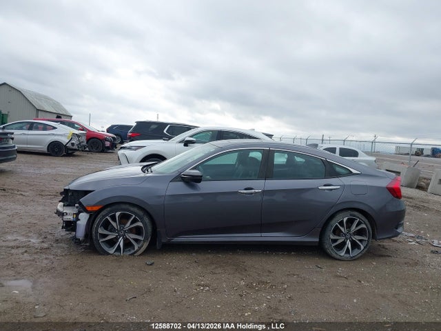 2HGFC1F97LH102930 Honda Civic Touring