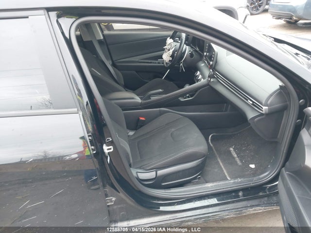 12588705 :رقم المزاد ، KMHLM4AG9PU398277 vin ، 2023 Hyundai Elantra Preferred Ivt مزاد بيع