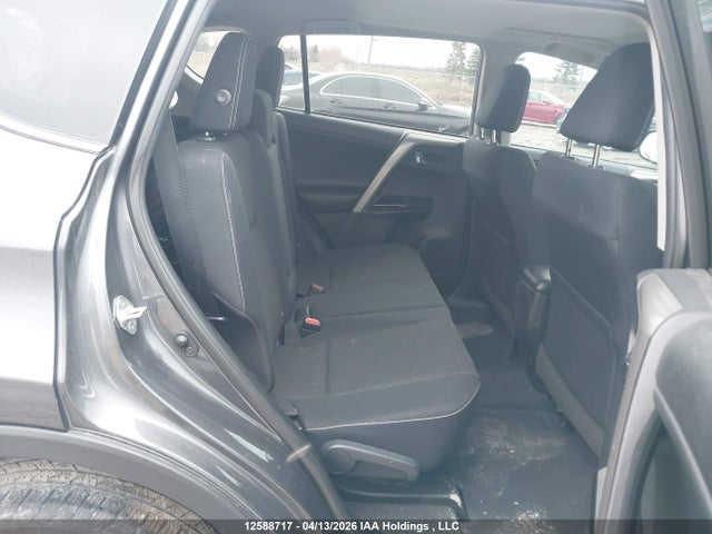 Продаж на аукціоні авто 2018 Toyota Rav4 Xle, vin: 2T3RFREV9JW812697, номер лоту: 12588717
