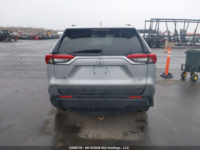 Toyota RAV4 2019 2T3B1RFV0KW083280 Image 16