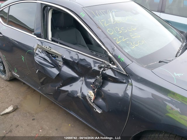 58AB21B12NU013500 Lexus Es 300h 300h