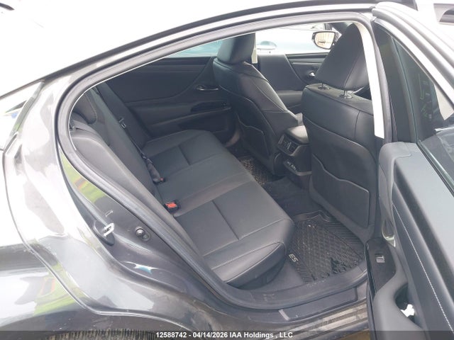 58AB21B12NU013500 Lexus Es 300h 300h