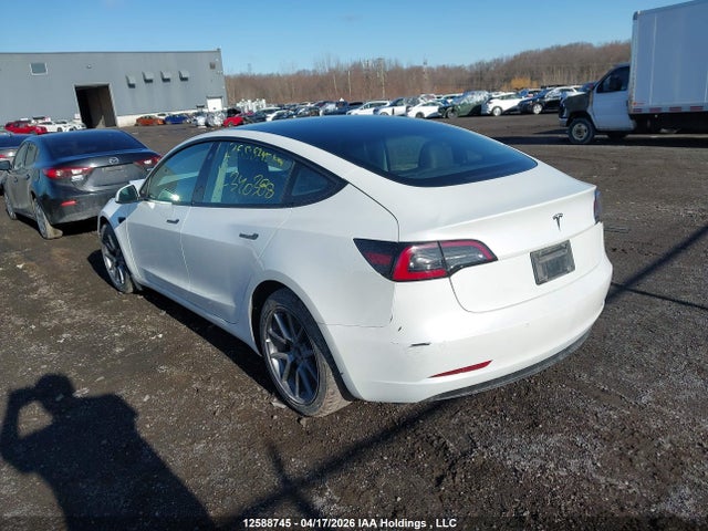 12588745 :رقم المزاد ، 5YJ3E1EA9NF340388 vin ، 2022 Tesla Model 3 Rwd/standard Range مزاد بيع