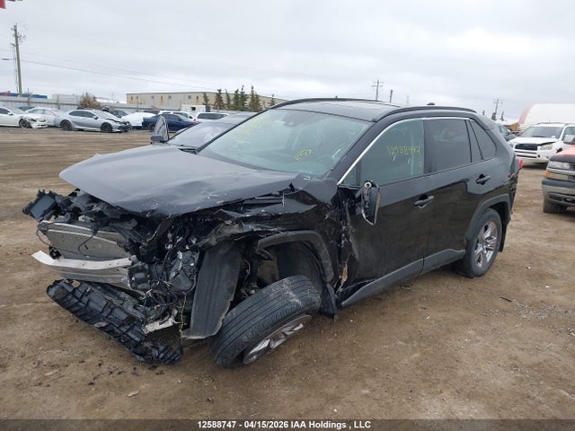 2025 Toyota Rav4 Xle მანქანა იყიდება აუქციონზე, vin: 2T3R1RFV4SC498506, აუქციონის ნომერი: 12588747