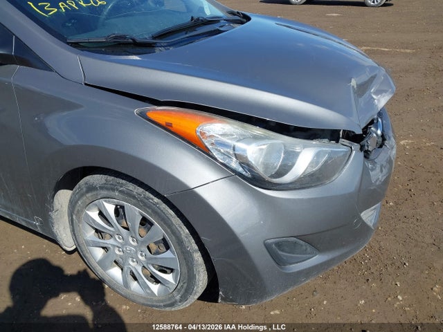 Продажа на аукционе авто 2013 Hyundai Elantra Gls/limited, vin: 5NPDH4AE7DH209126, номер лота: 12588764