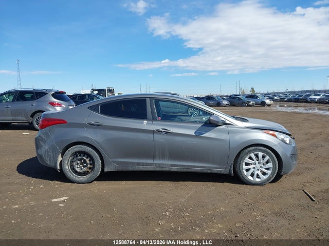 Продажа на аукционе авто 2013 Hyundai Elantra Gls/limited, vin: 5NPDH4AE7DH209126, номер лота: 12588764