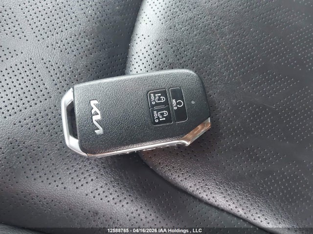 2023 Kia Carnival Ex/ex+ მანქანა იყიდება აუქციონზე, vin: KNDNC5H32P6233197, აუქციონის ნომერი: 12588765