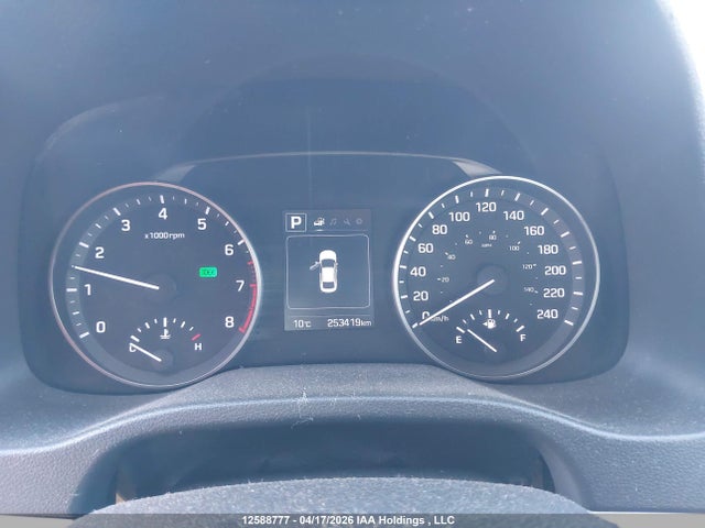 KMHD84LF6HU398607 Hyundai Elantra