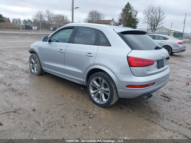 WA1JCCFS6HR013696 Audi Q3 2.0t Progressiv