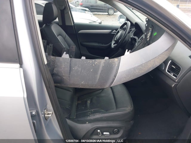 WA1JCCFS6HR013696 Audi Q3 2.0t Progressiv