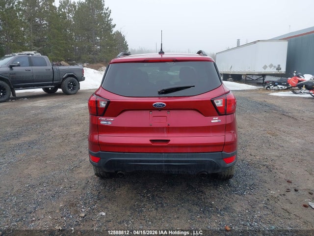 2019 Ford Escape Se მანქანა იყიდება აუქციონზე, vin: 1FMCU9GD3KUB38198, აუქციონის ნომერი: 12588812
