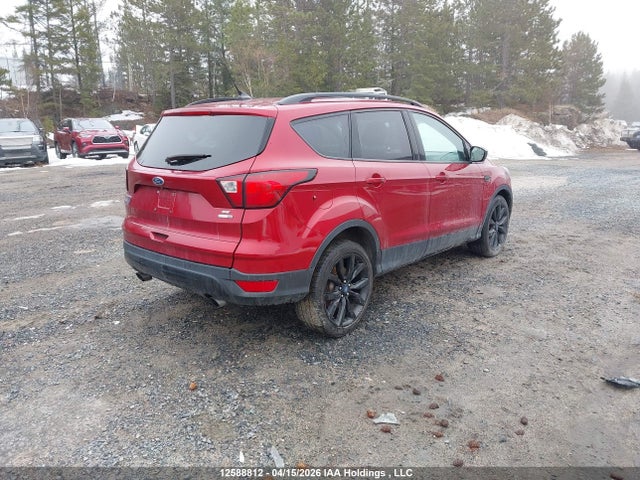 2019 Ford Escape Se მანქანა იყიდება აუქციონზე, vin: 1FMCU9GD3KUB38198, აუქციონის ნომერი: 12588812