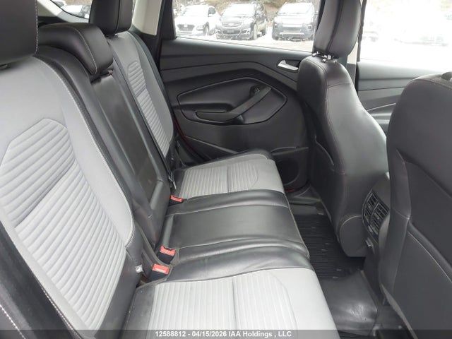 2019 Ford Escape Se მანქანა იყიდება აუქციონზე, vin: 1FMCU9GD3KUB38198, აუქციონის ნომერი: 12588812