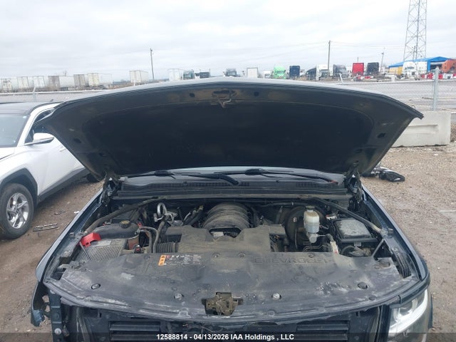 1GNSKCKJ1KR162266 Chevrolet Tahoe Premier