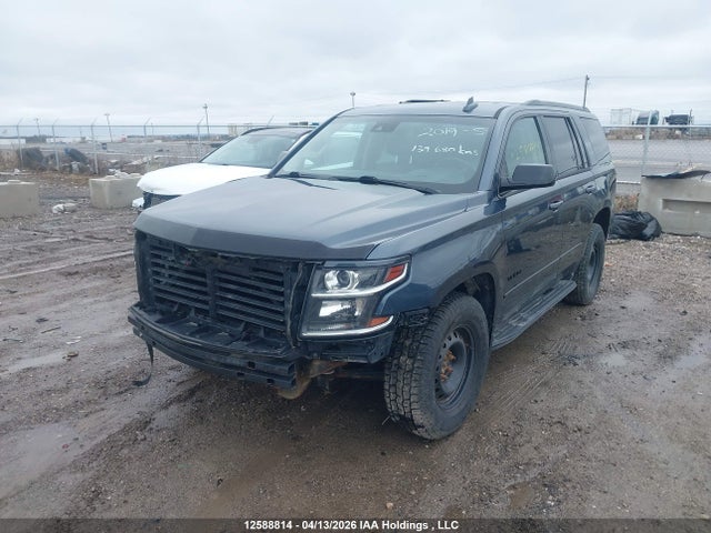 1GNSKCKJ1KR162266 Chevrolet Tahoe Premier