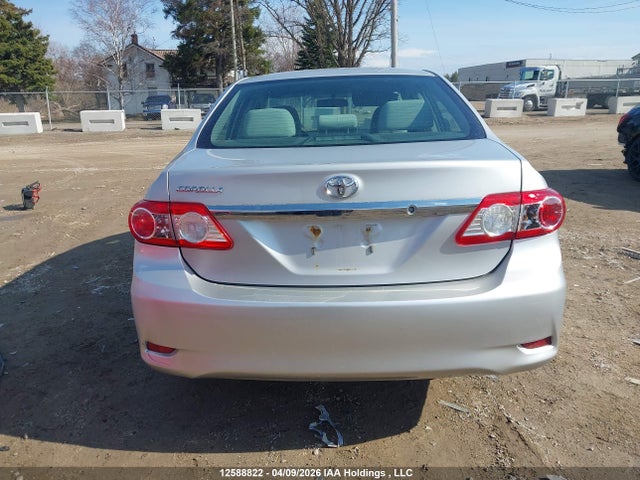2013 Toyota Corolla Ce მანქანა იყიდება აუქციონზე, vin: 2T1BU4EE5DC097927, აუქციონის ნომერი: 12588822
