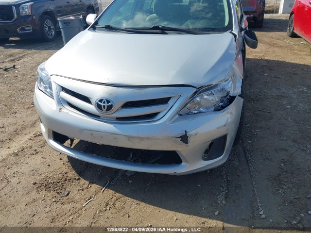 2013 Toyota Corolla Ce მანქანა იყიდება აუქციონზე, vin: 2T1BU4EE5DC097927, აუქციონის ნომერი: 12588822