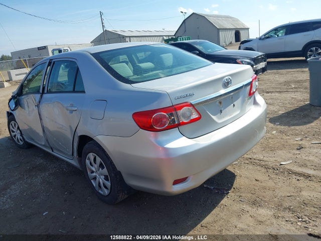 2013 Toyota Corolla Ce მანქანა იყიდება აუქციონზე, vin: 2T1BU4EE5DC097927, აუქციონის ნომერი: 12588822