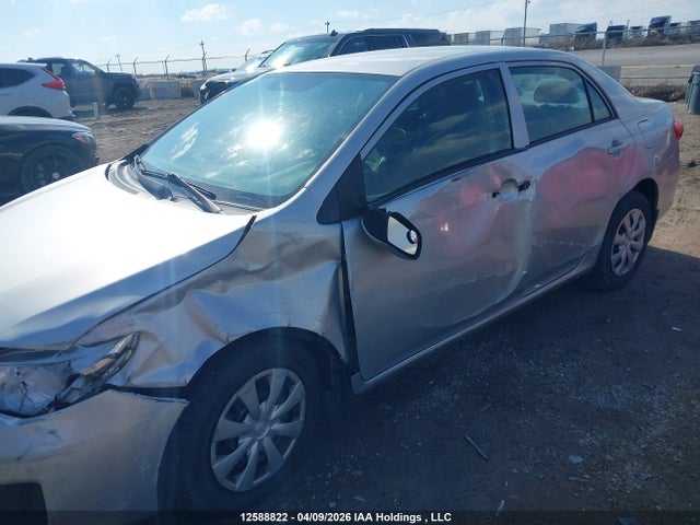 2013 Toyota Corolla Ce მანქანა იყიდება აუქციონზე, vin: 2T1BU4EE5DC097927, აუქციონის ნომერი: 12588822
