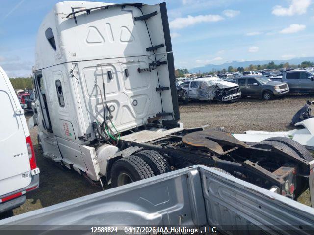 Freightliner New Cascadia 126 2021 1FUJHHDR7MLMA7424 Image 4
