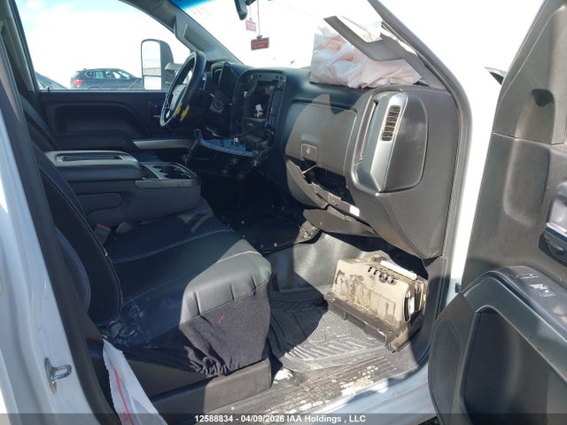 1GC4KZEG6FF174747 Chevrolet Silverado 3500hd Lt
